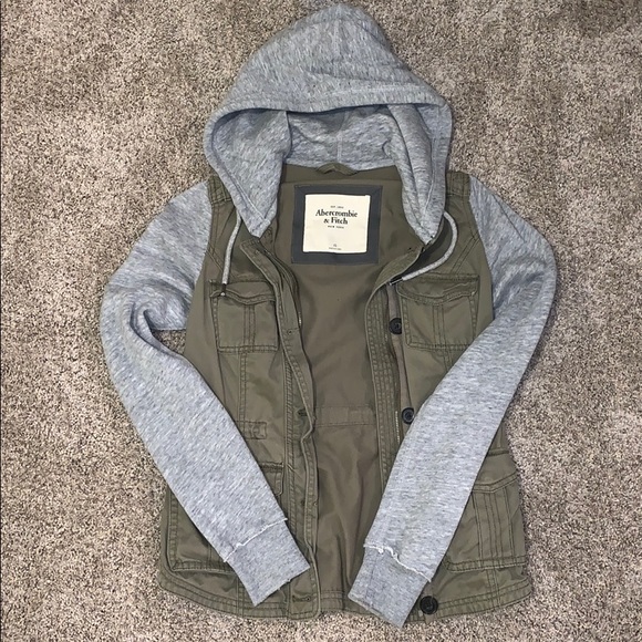 Abercrombie & Fitch Jackets & Blazers - ABERCROMBIE - Sweatshirt Jean Jacket